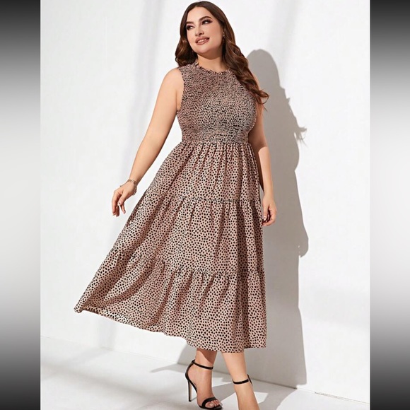 Rose All Over Print Shirred Ruffle Hem Dress - Picture 10 of 13